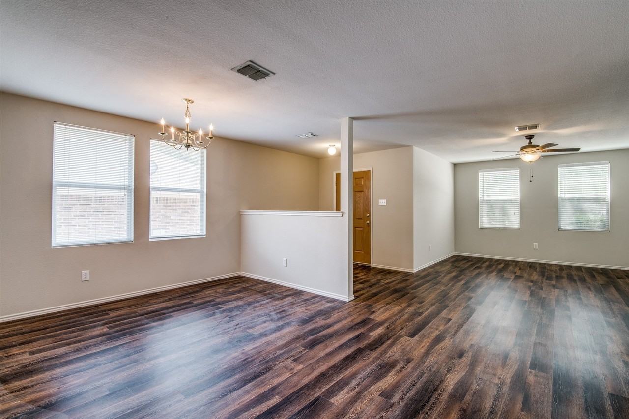 12638 Vandelia St - Photo 4 of 12