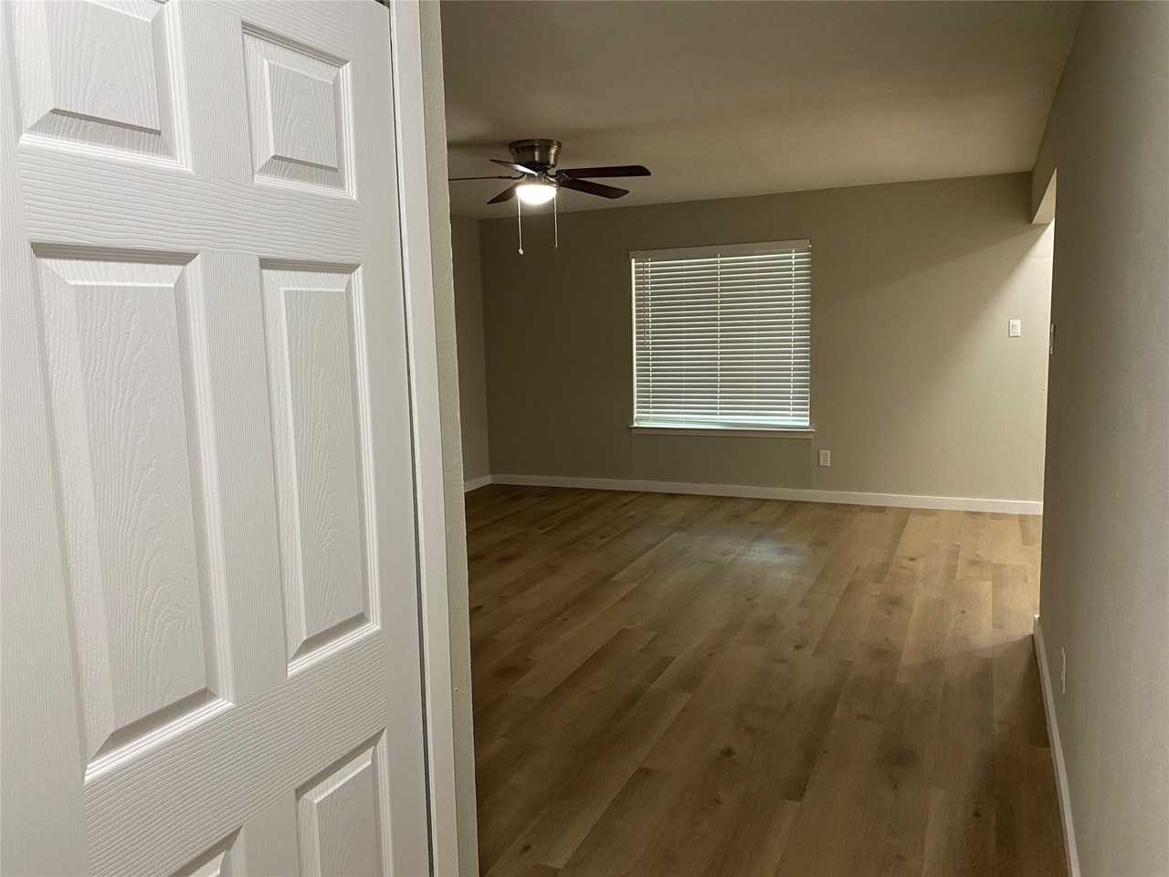 2509 Harbor Trl - Photo 2 of 27