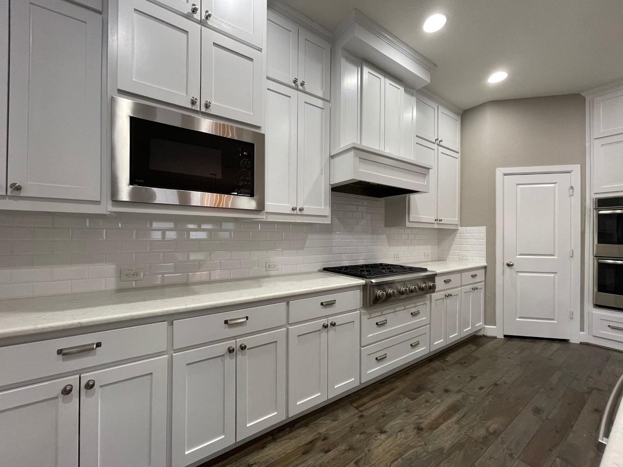 1400 Daisy Corner Dr - Photo 4 of 21