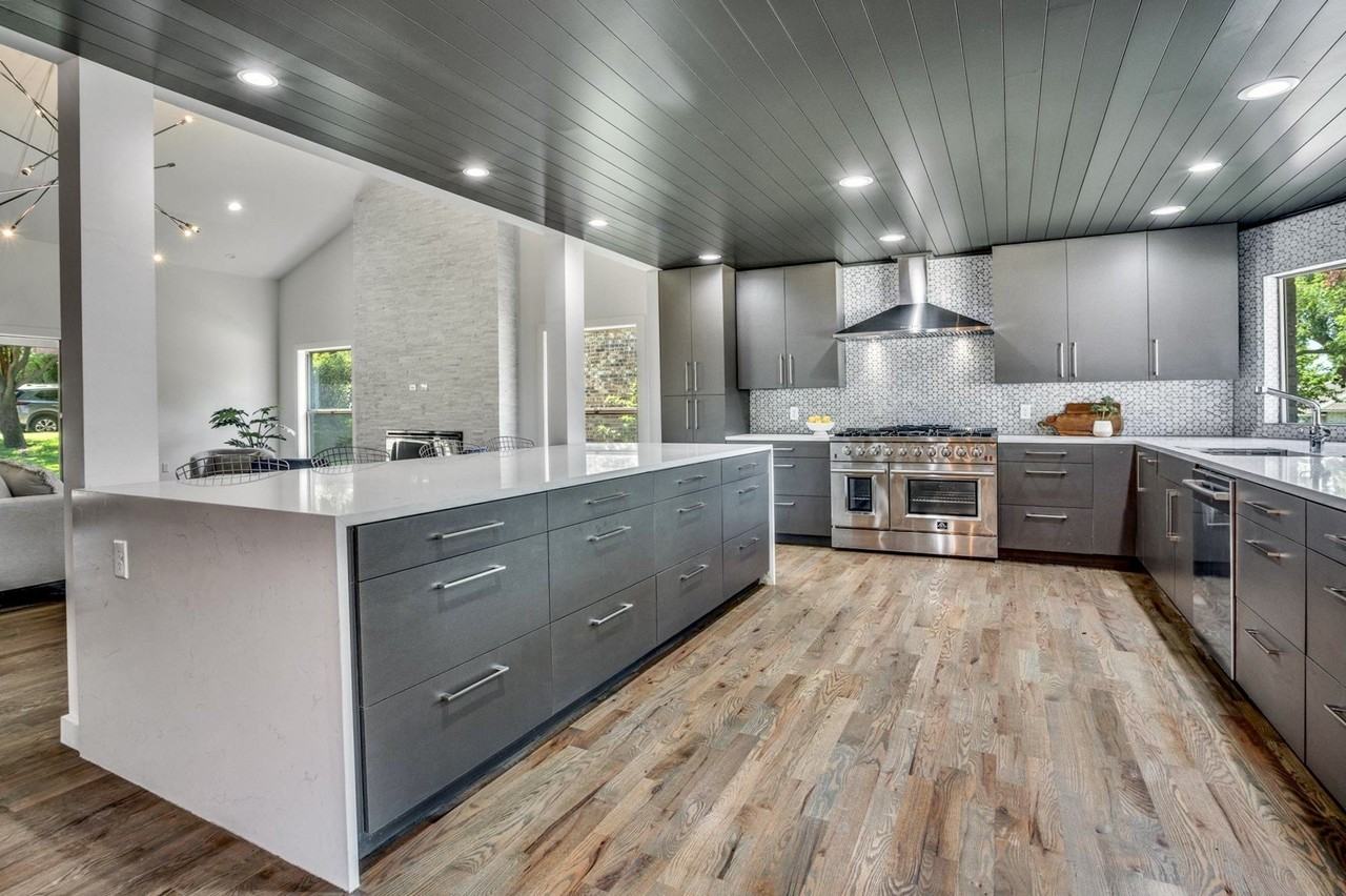 1408 S Alamo Rd - Photo 3 of 40