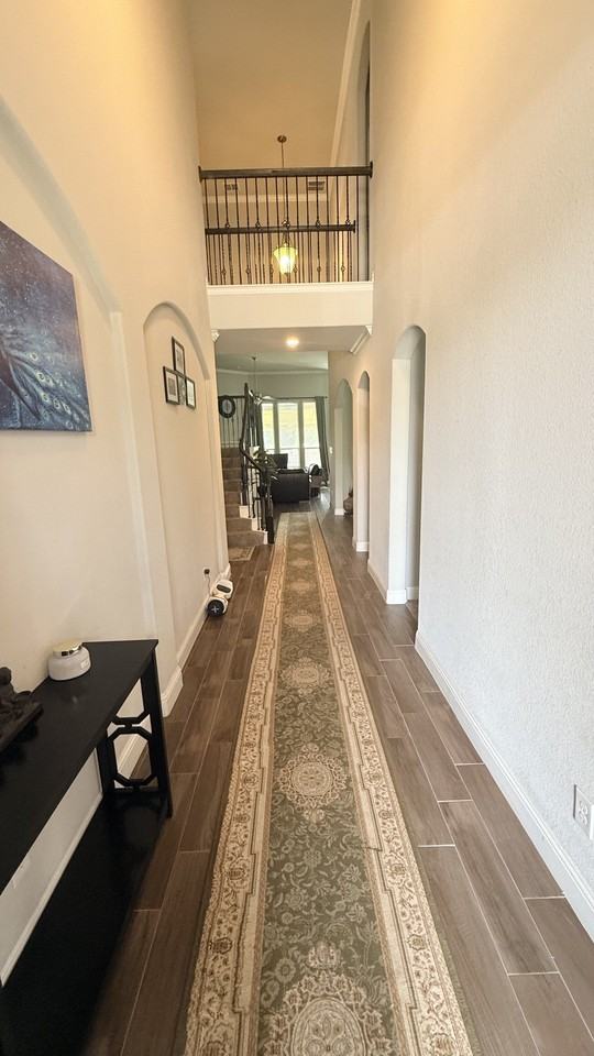 337 Prairie Ridge Ln - Photo 2 of 28