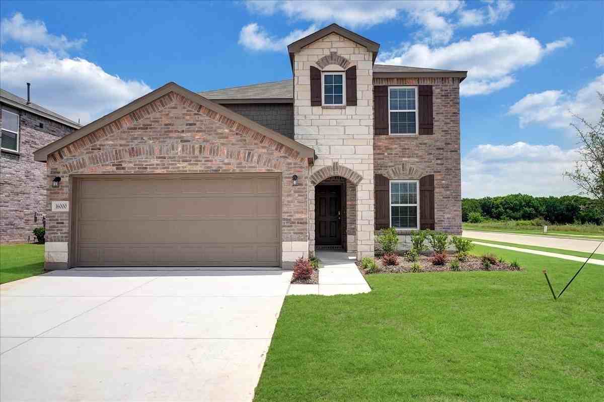 16000 Isles Dr - Photo 4 of 37