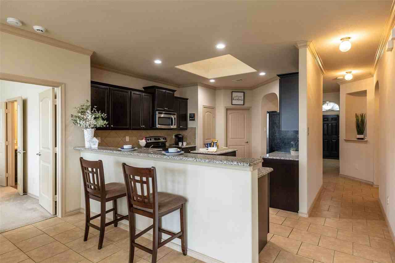 509 Vidalia Ct - Photo 7 of 18