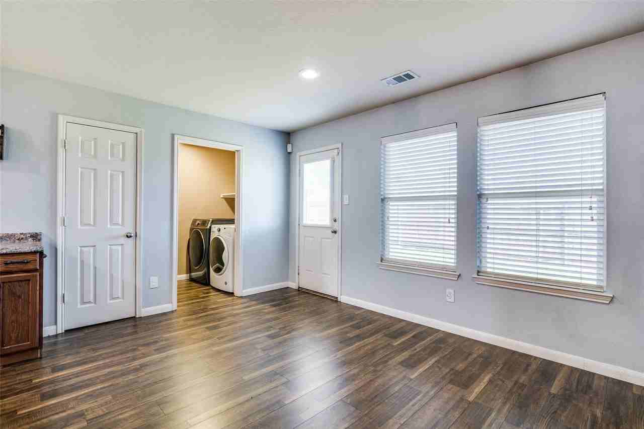 707 Windflower Dr - Photo 6 of 12