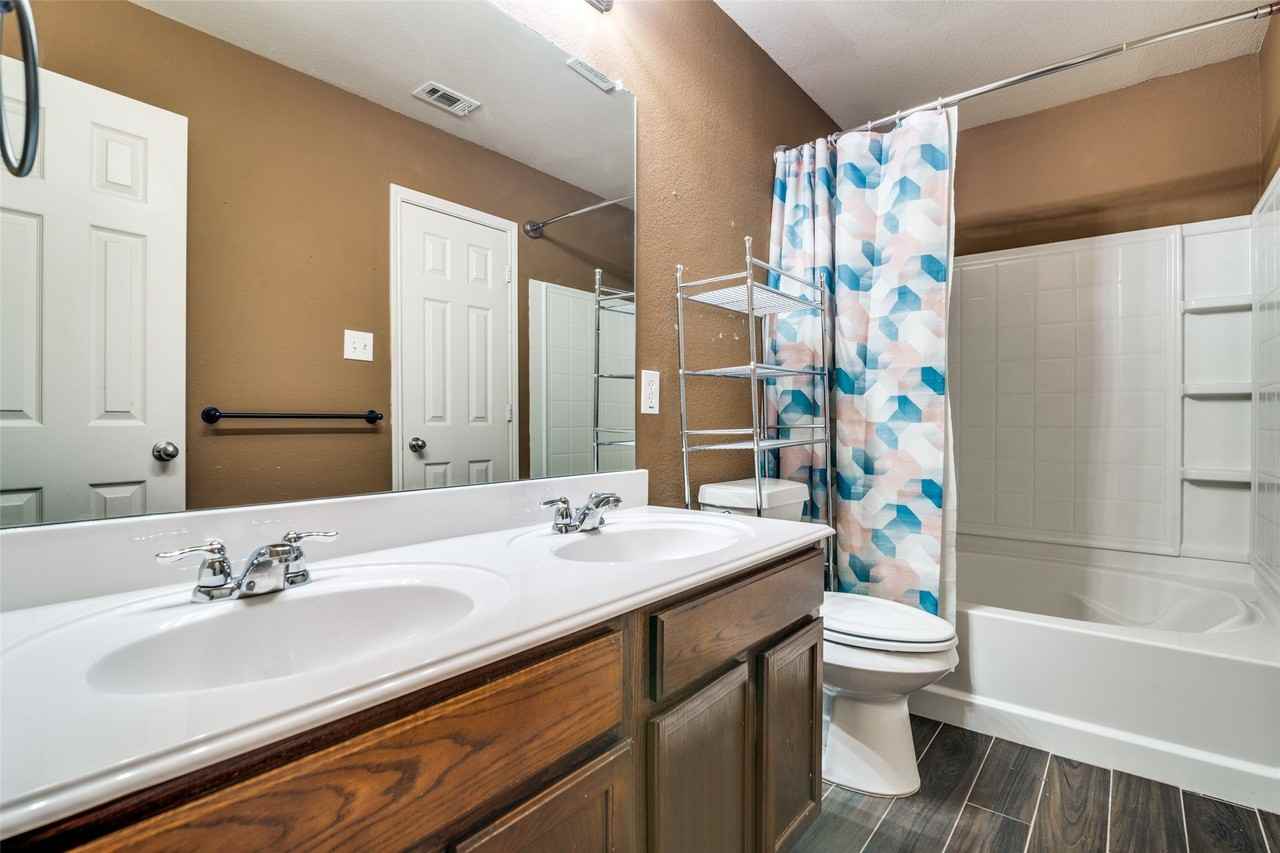 707 Windflower Dr - Photo 7 of 12
