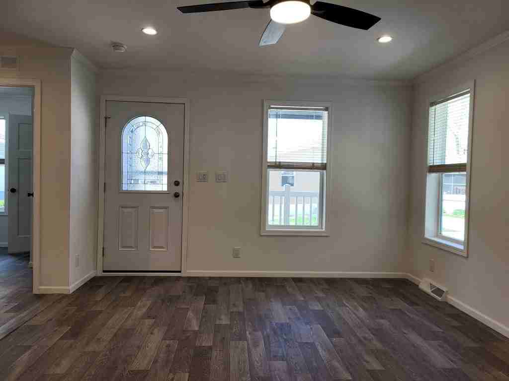 1143 Bayside Rd - Photo 4 of 35