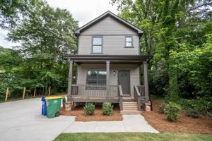 featured image of 382 N Chase St