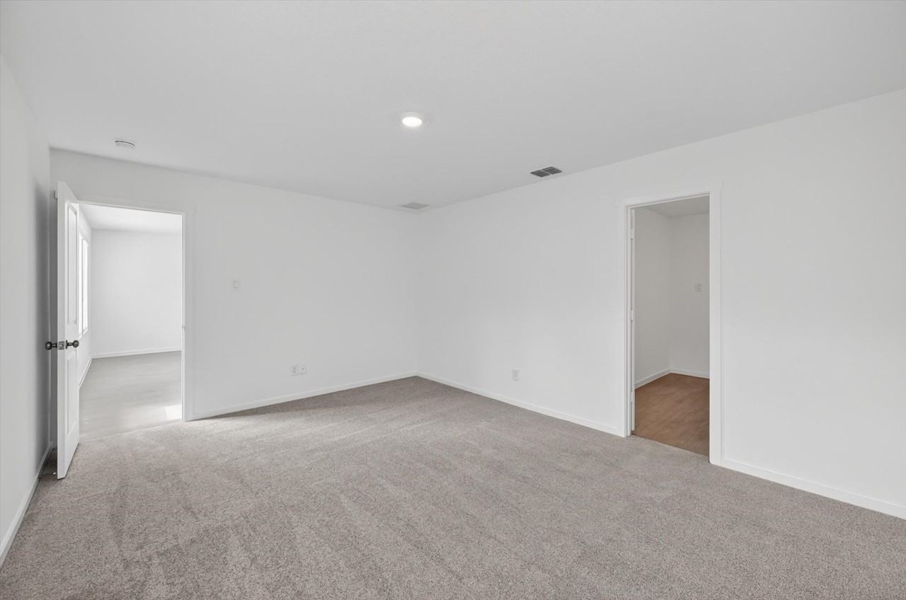 2225 Canteen St - Photo 5 of 35