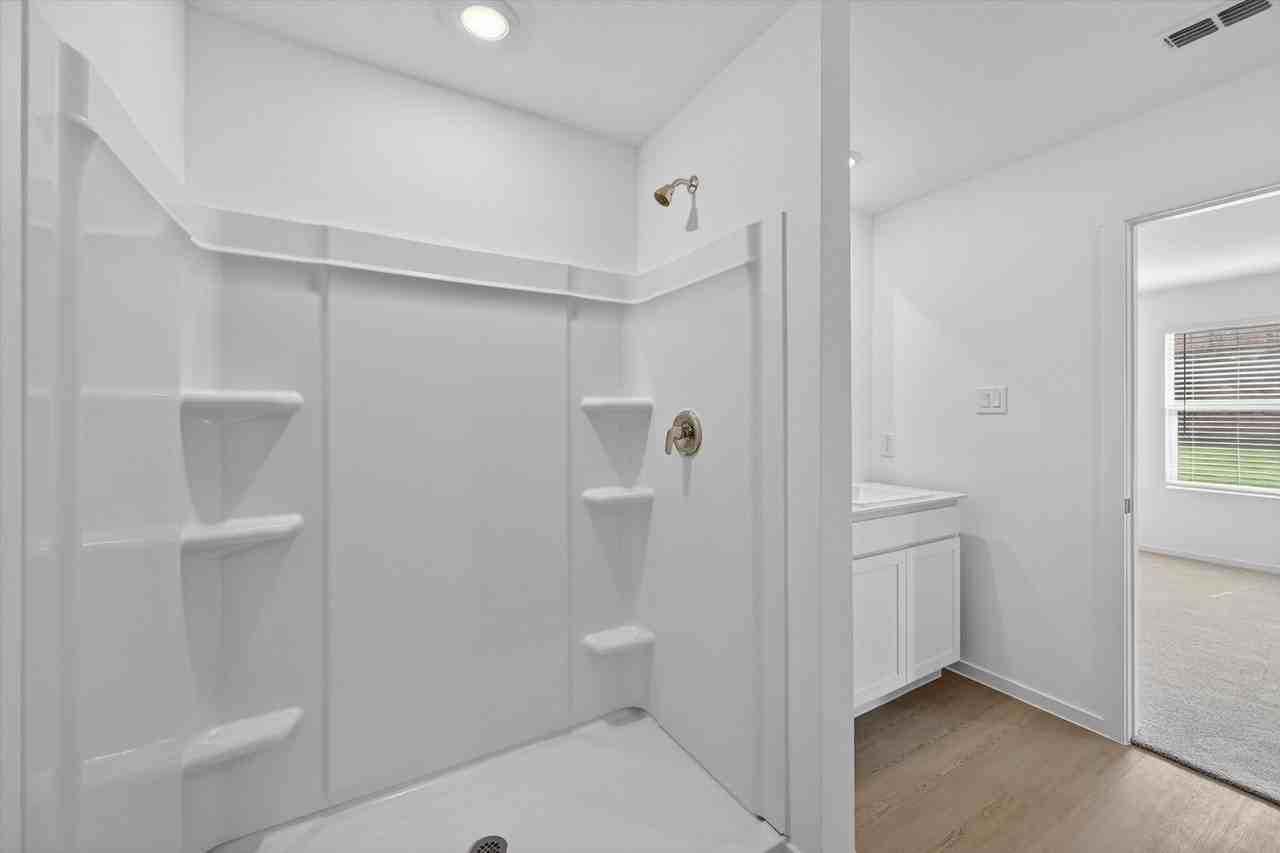 2225 Canteen St - Photo 6 of 35