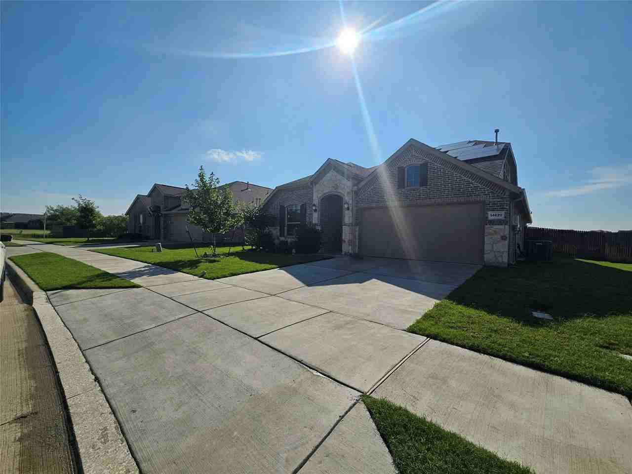 14620 Little Water Dr - Photo 3 of 35