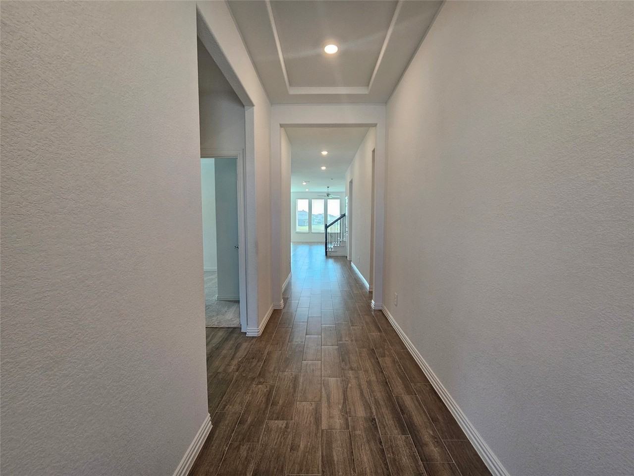 14620 Little Water Dr - Photo 5 of 35