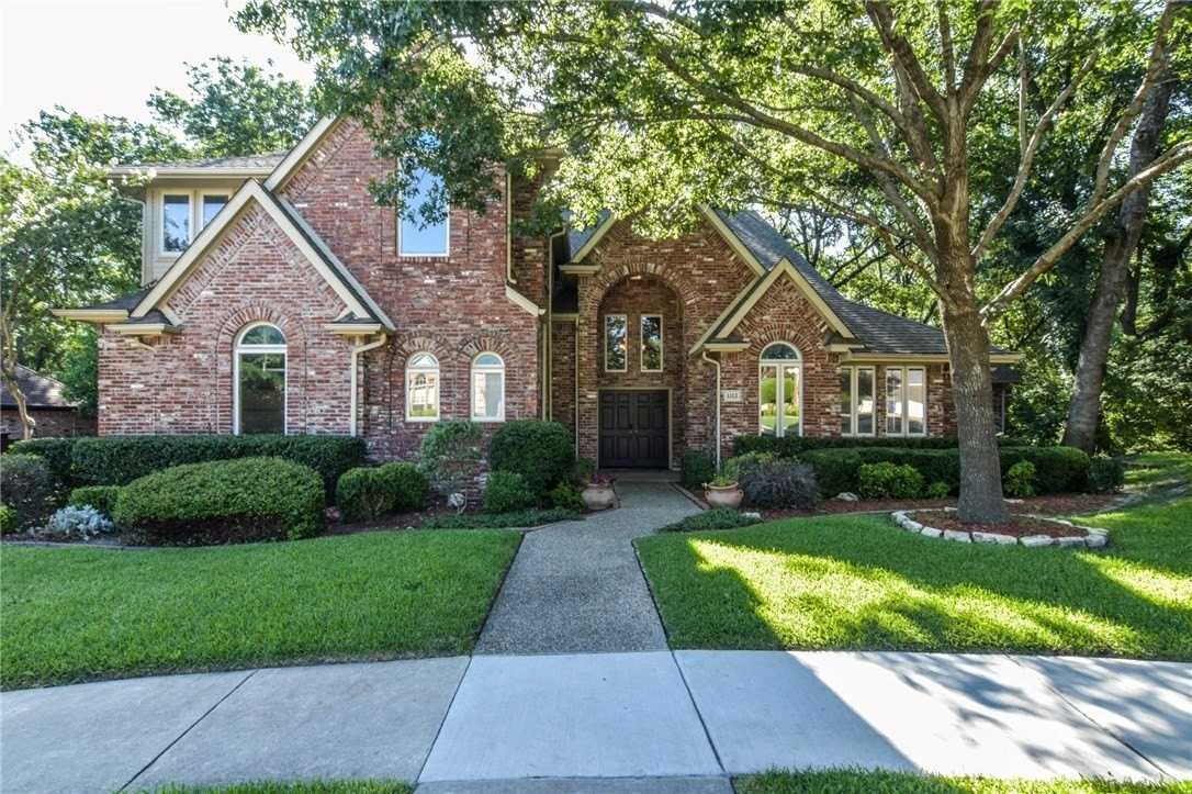 1113 Shady Oaks Cir
