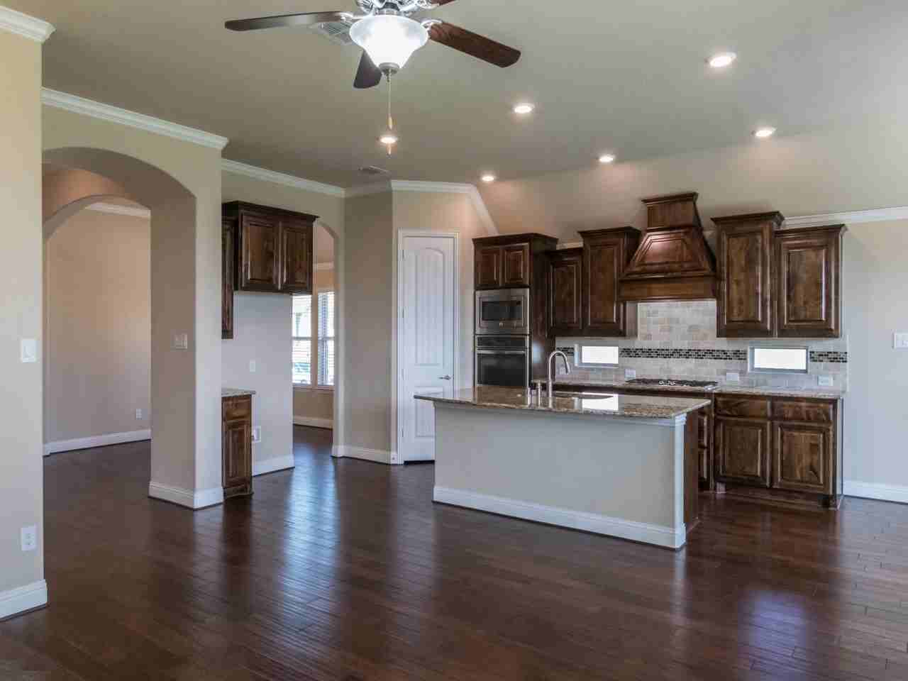 313 Wyndale Ct - Photo 7 of 33