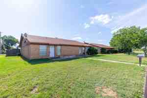 featured image of 728 Redbird Ln