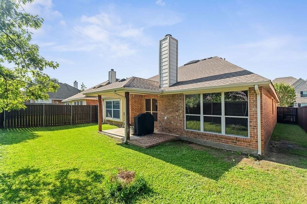 8004 Heritage Palms Trl - Photo 3 of 37