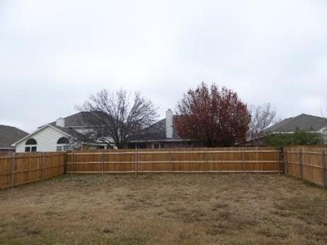 4428 Lodestone Ln - Photo 2 of 16
