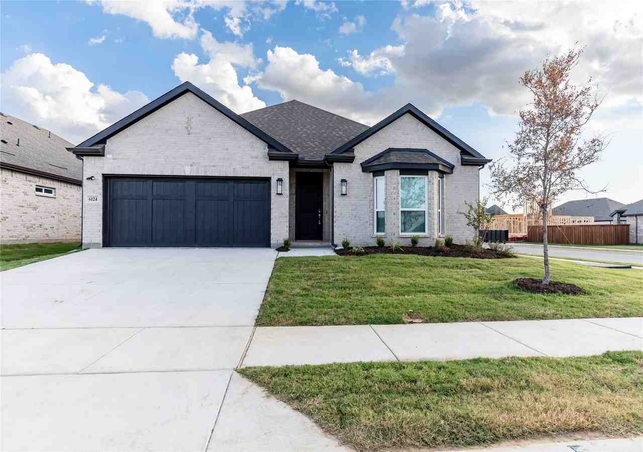6124 Shasta Creek Rd