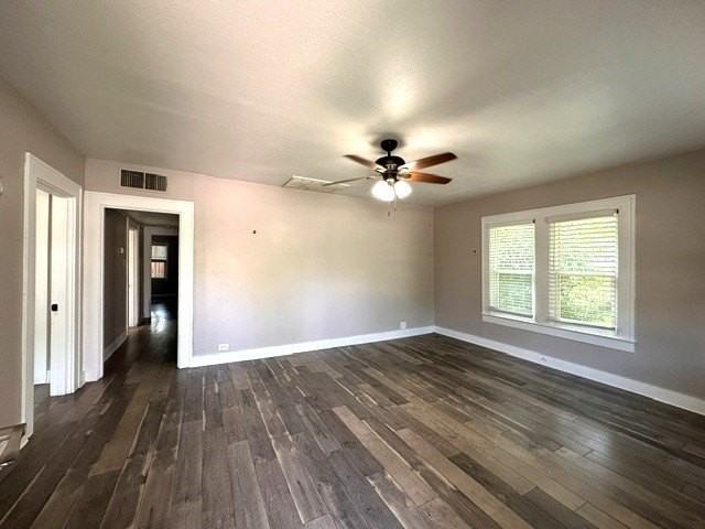 2403 Austin Ave - Photo 4 of 15