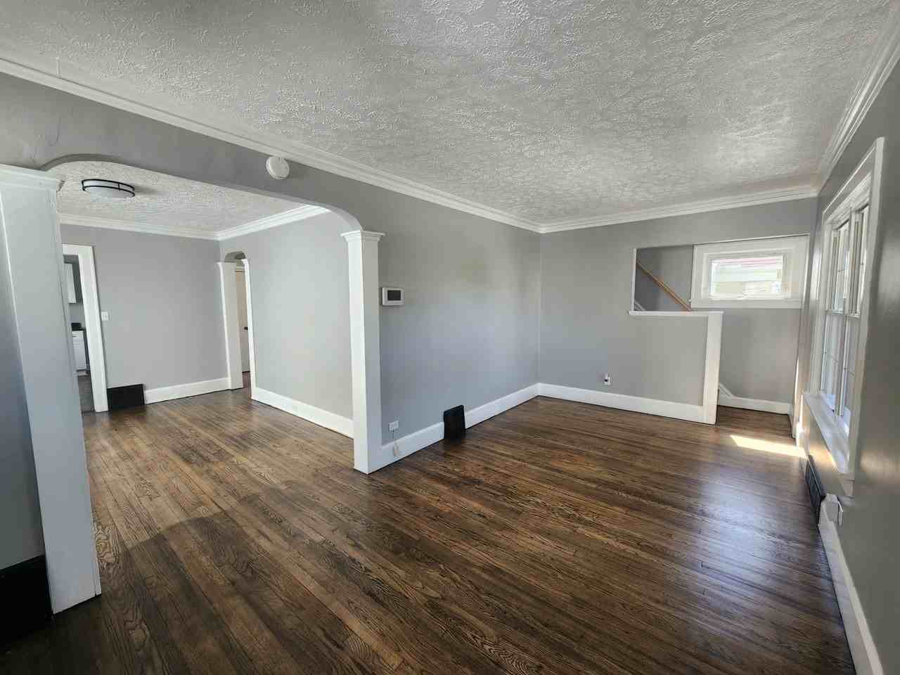 13813 Harold Ave - Photo 3 of 15