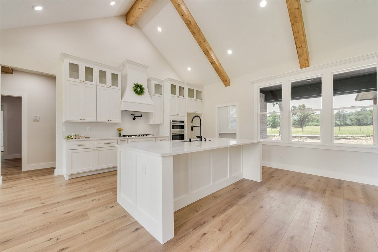 17404 County Road 479 - Photo 7 of 39
