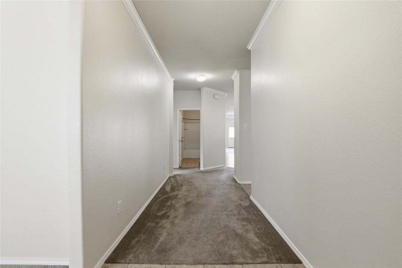 2333 Senepol Way - Photo 3 of 32