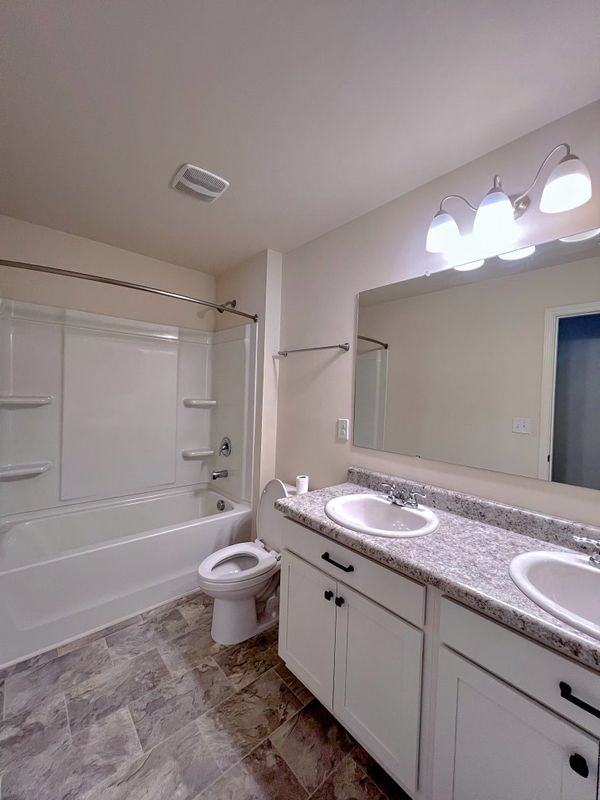 5356 Barberry Ave - Photo 6 of 13