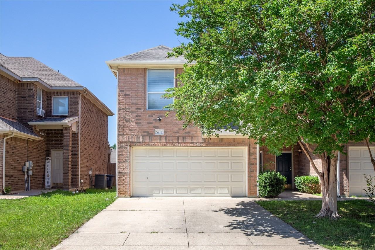 5813 Blackmon Ct - Photo 2 of 26