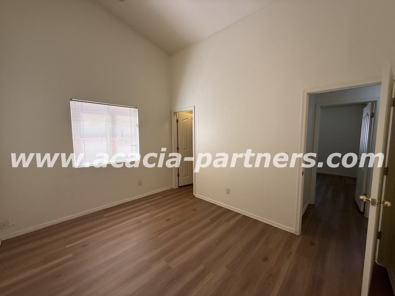 9660 E Paseo Del Tornasol - Photo 4 of 35