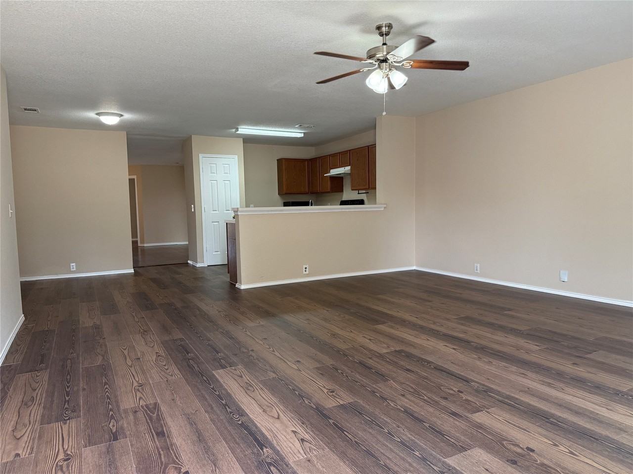8824 Sagebrush Trl - Photo 6 of 21