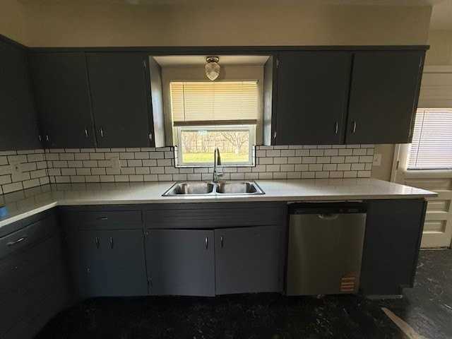 806 Redwood Dr - Photo 4 of 15