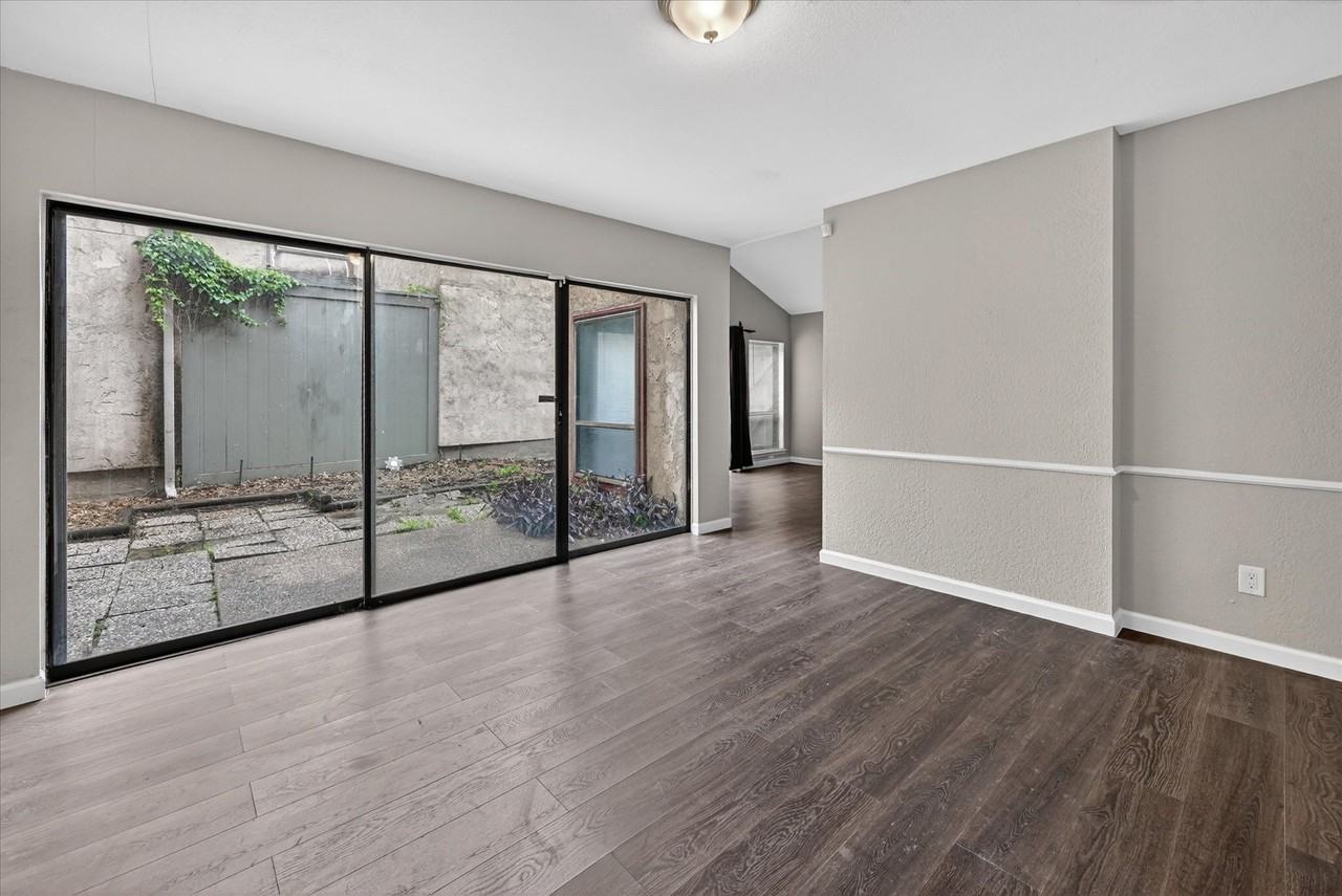 9809 Matchpoint Pl - Photo 3 of 22