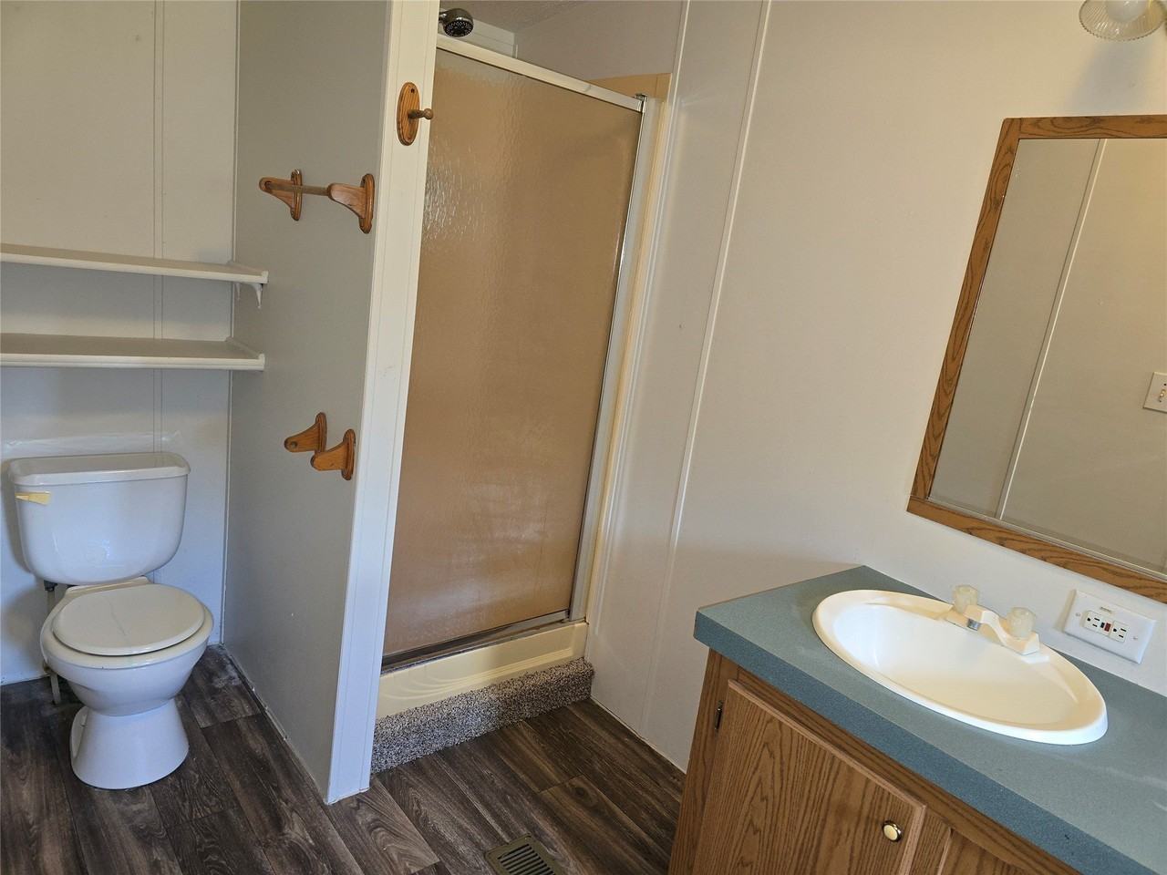1213 Terry Dr - Photo 6 of 9