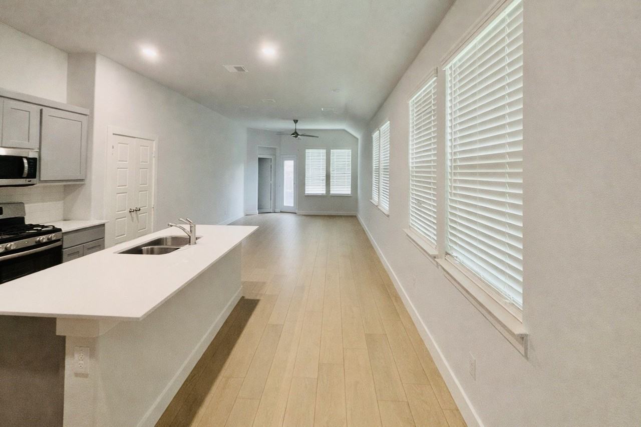 3810 Murvaul Dr - Photo 2 of 11