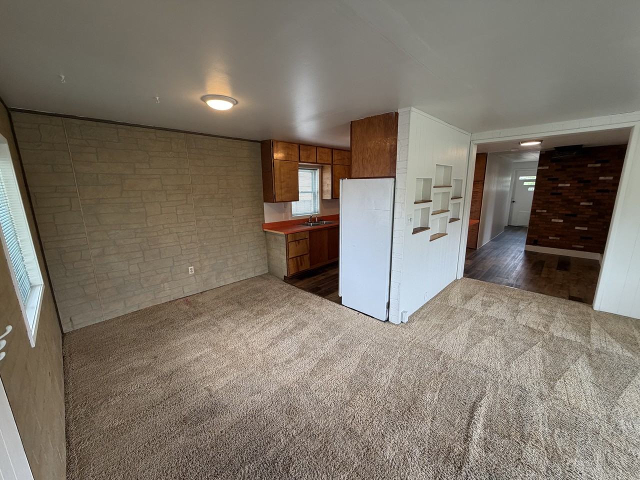 1427 7th Ave W - Photo 3 of 23