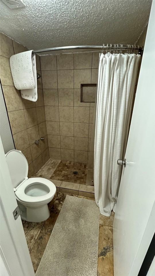 557 Hunters Glen St - Photo 6 of 13
