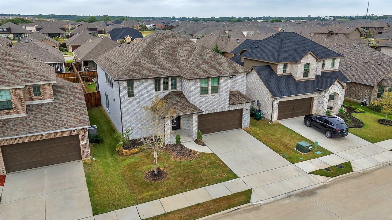 3708 Jan Camille Ct - Photo 3 of 40