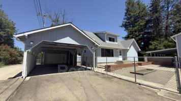 featured image of 335 W Birch Ct