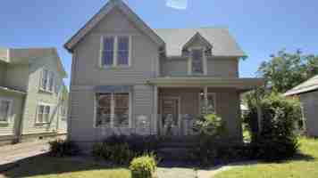 featured image of 1105 Se Pine St