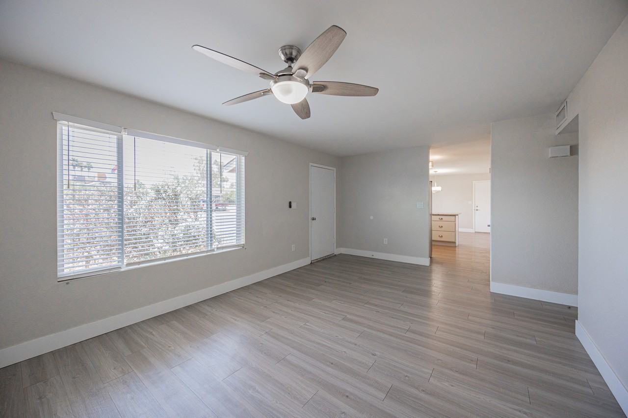 5849 S College Ave - Photo 6 of 27