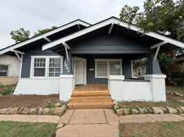 featured image of 1842 N 6th St