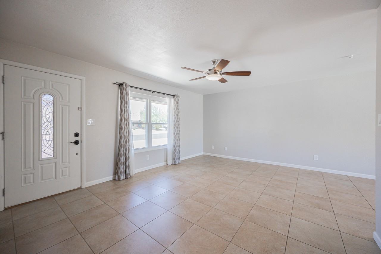 11211 S Bannock St - Photo 6 of 23