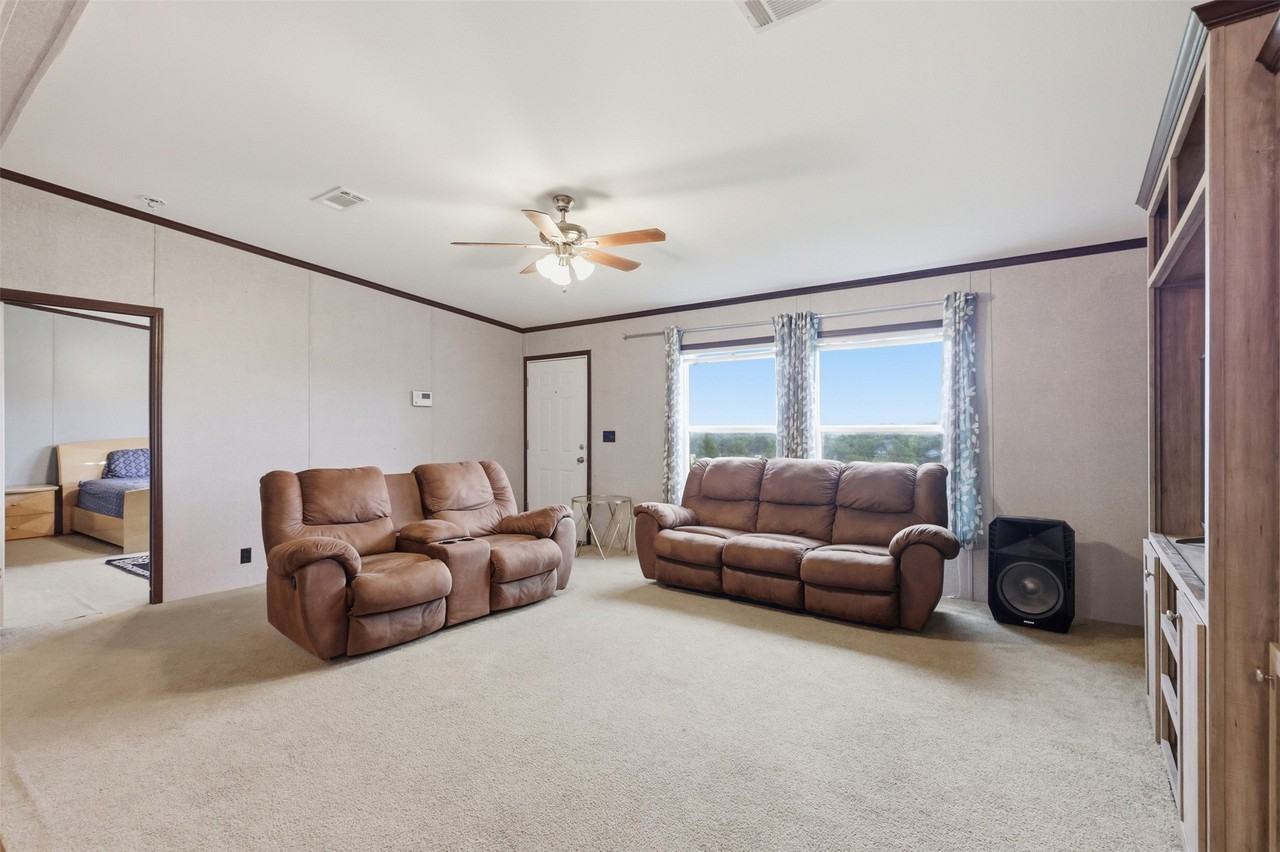 4196 Fm 75 - Photo 5 of 26