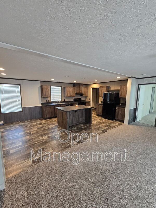 511 E 1st St - Photo 5 of 20