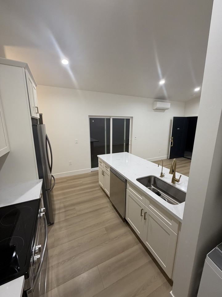 746 7th Ave Unit 2 #3 - Photo 7 of 9
