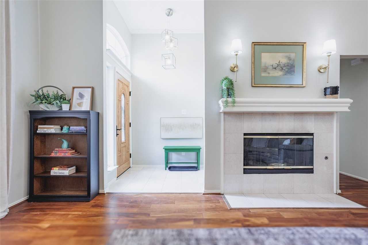 6223 Cupertino Trl - Photo 3 of 25