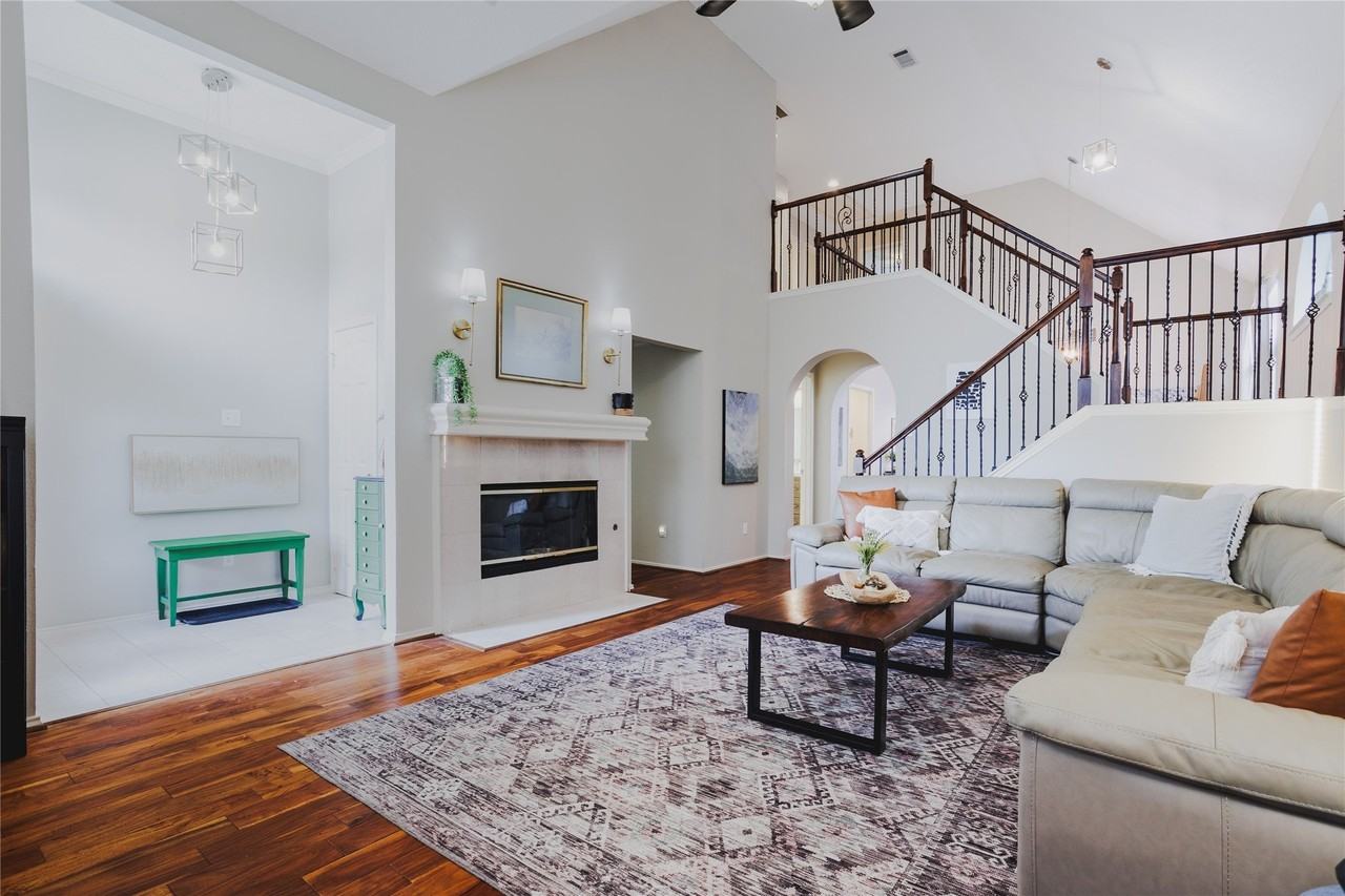 6223 Cupertino Trl - Photo 4 of 25