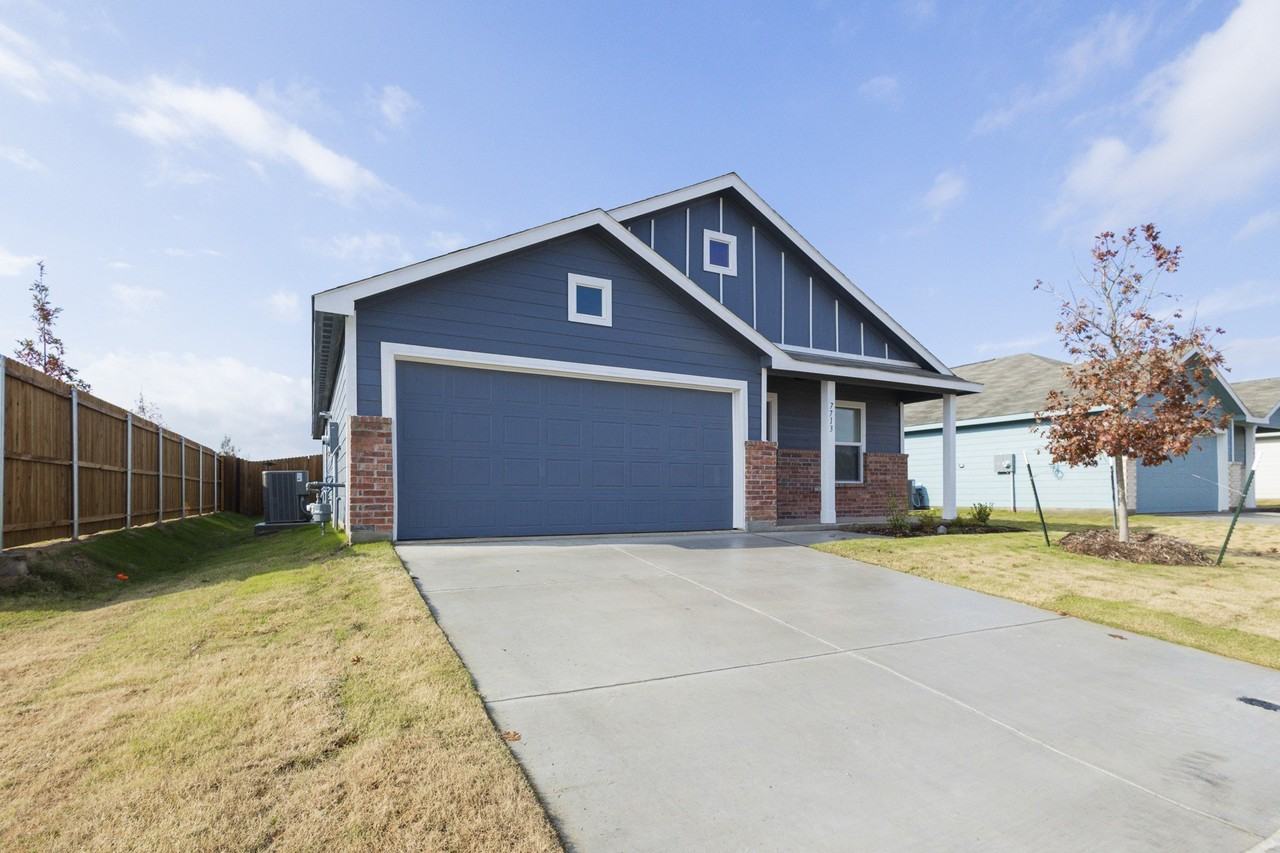7713 Gus Wilson Dr - Photo 2 of 28