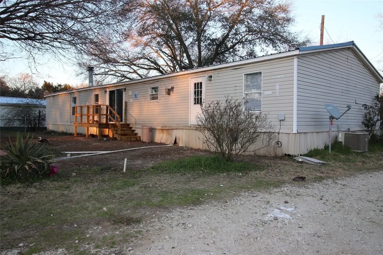 10188 Gaillard Lake Est - Photo 3 of 27