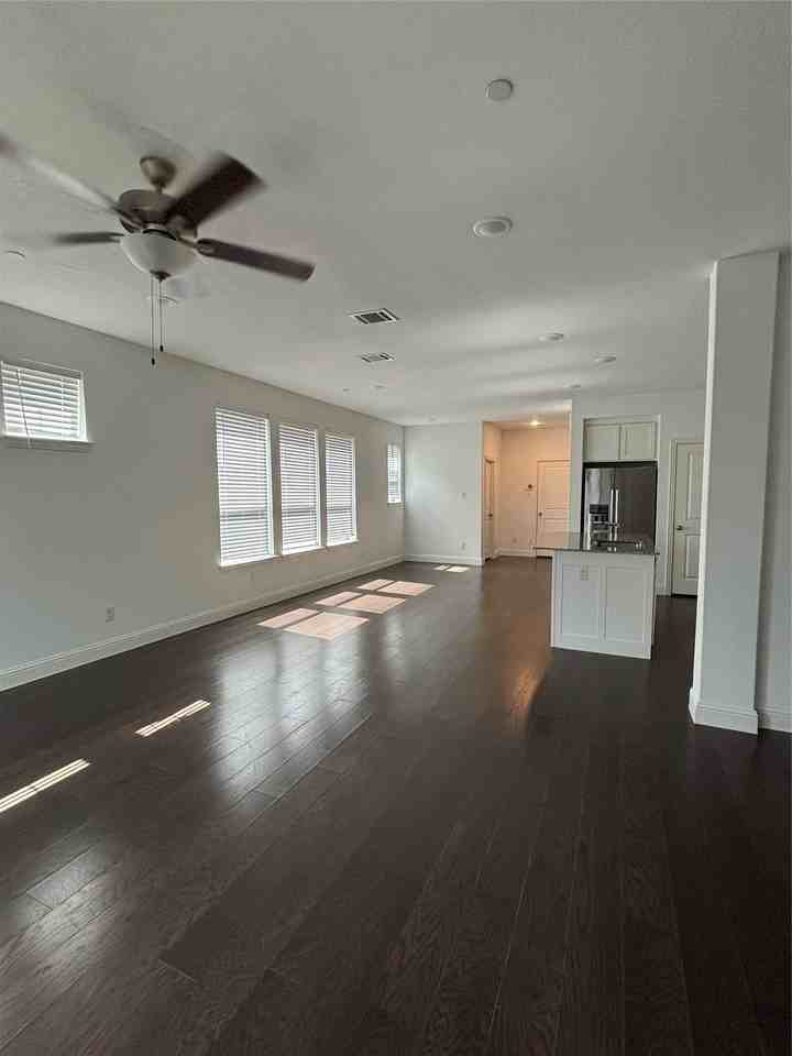 2610 High Cotton Ln - Photo 4 of 15