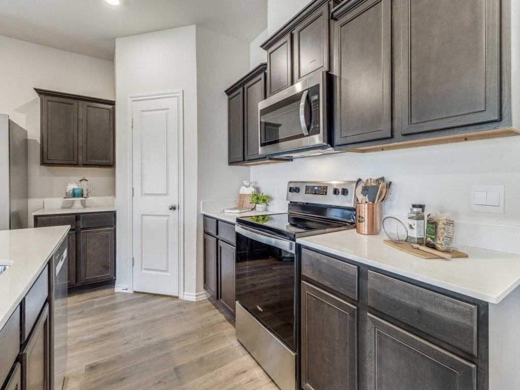 2921 Jasmine Dr - Photo 5 of 25